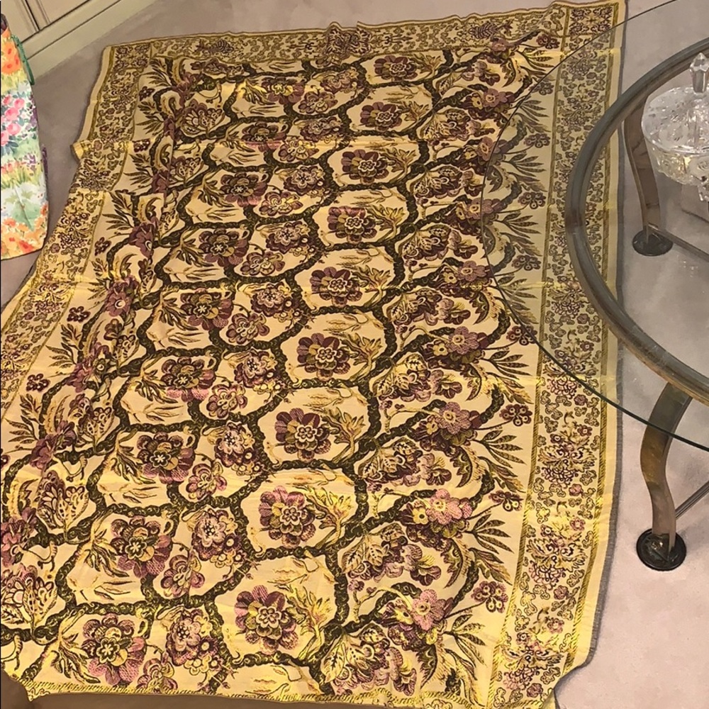 Table cloth